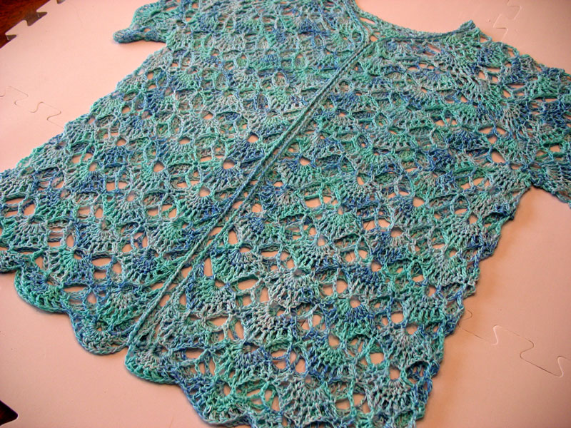 How To Crochet a Woman&apos;s Cardigan | eHow.com